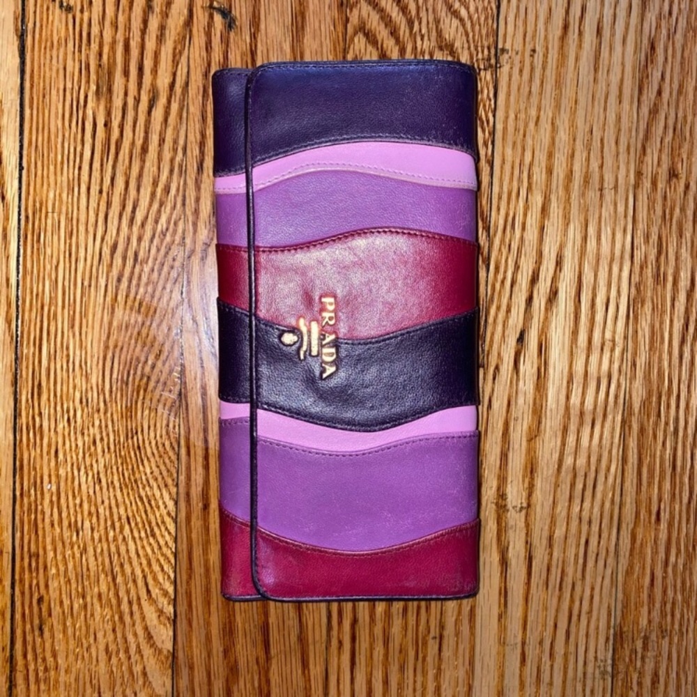 Beautiful Prada wallet